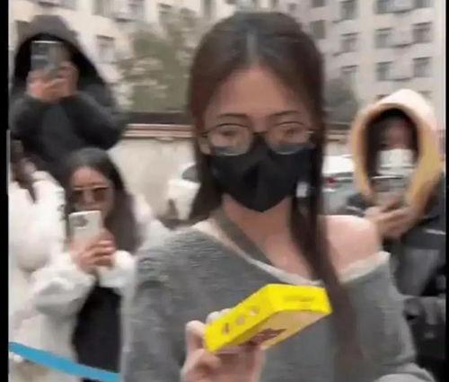 娱乐吃瓜娃,揭秘“吃瓜娃”背后的娱乐真相