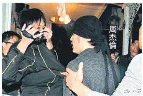 娱乐吃瓜周杰伦,娱乐界的瓜王，吃瓜群众的狂欢盛宴